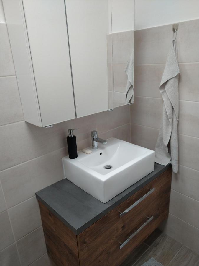 Silver Dream Apartmanhaz Debrecen Exterior photo